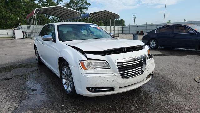2014 Chrysler 300C VIN: 2C3CCAEG2EH175602 Lot: 64411705