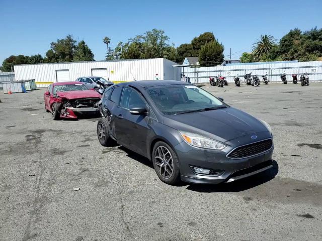 2016 Ford Focus Se VIN: 1FADP3K23GL337127 Lot: 66509985