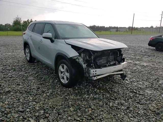 2022 Toyota Highlander Hybrid Le VIN: 5TDBBRCH2NS556257 Lot: 63510555