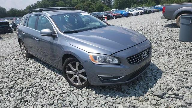 2017 Volvo V60 T5 Premier VIN: YV140MEK7H1350776 Lot: 64079065