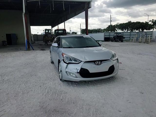 2013 Hyundai Veloster VIN: KMHTC6AD5DU161026 Lot: 65984005