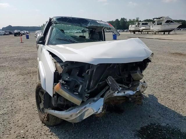 2006 Chevrolet Silverado K1500 VIN: 2GCEK13T361173200 Lot: 63777685