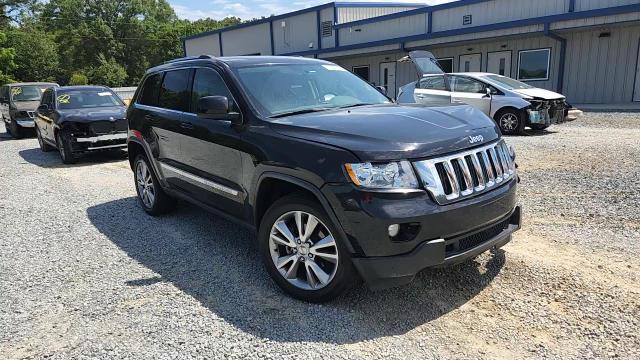 2013 Jeep Grand Cherokee Laredo VIN: 1C4RJEAG9DC621223 Lot: 65432705