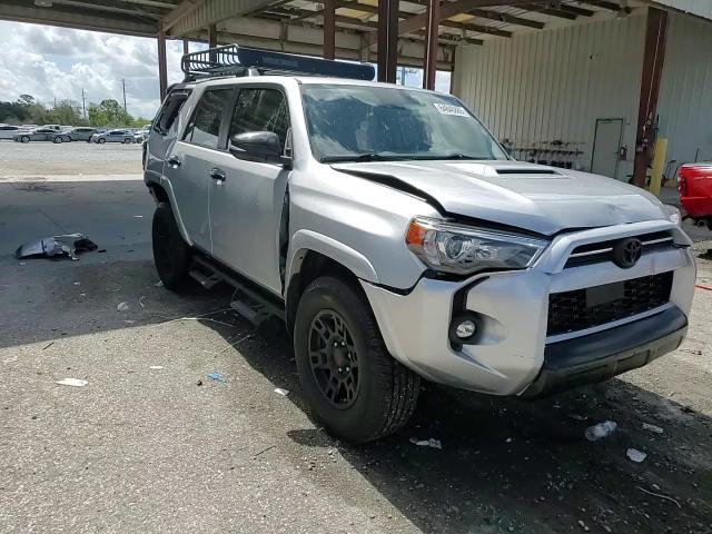 2021 Toyota 4Runner Venture VIN: JTEHU5JR7M5900738 Lot: 64846885