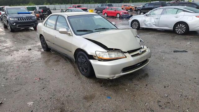 1999 Honda Accord Lx VIN: JHMCG564XXC016696 Lot: 64082545