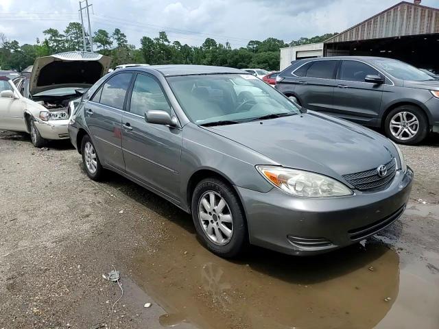 2004 Toyota Camry Le VIN: 4T1BE32KX4U864199 Lot: 64489795