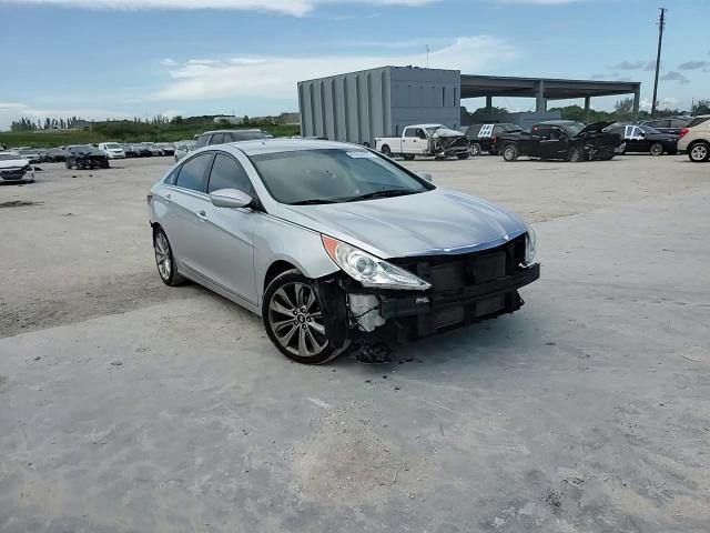 2013 Hyundai Sonata Se VIN: 5NPEC4AC7DH611648 Lot: 61864655