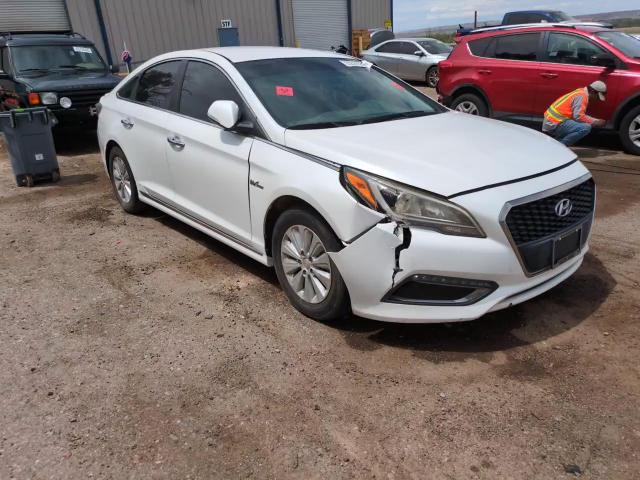 2016 Hyundai Sonata Hybrid VIN: KMHE24L17GA027918 Lot: 65627445