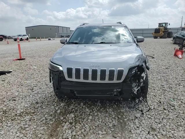 2019 Jeep Cherokee Latitude VIN: 1C4PJLCB3KD164896 Lot: 64172205