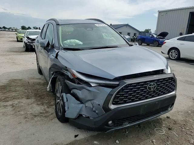 2024 Toyota Corolla Cross Xle VIN: 7MUDAABGXRV088053 Lot: 64013135