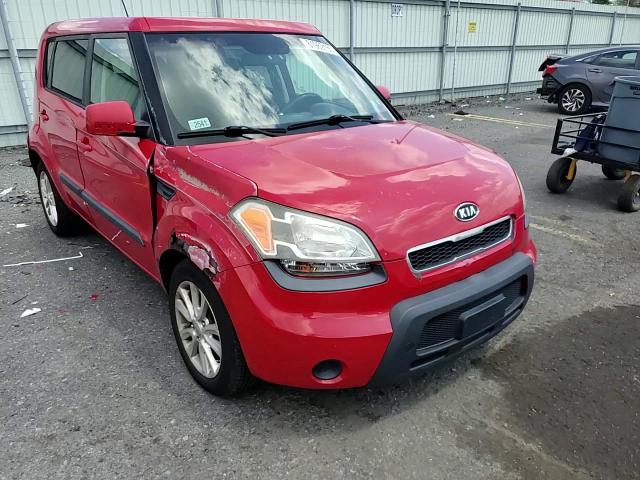 2011 Kia Soul + VIN: KNDJT2A21B7209037 Lot: 61969155