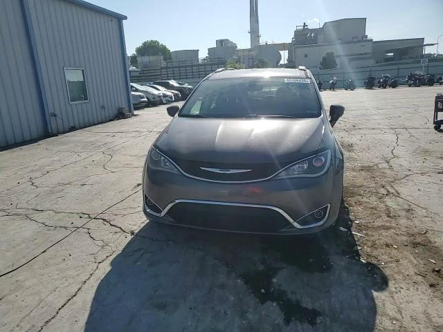 2017 Chrysler Pacifica Touring L Plus VIN: 2C4RC1EG2HR541739 Lot: 66306435