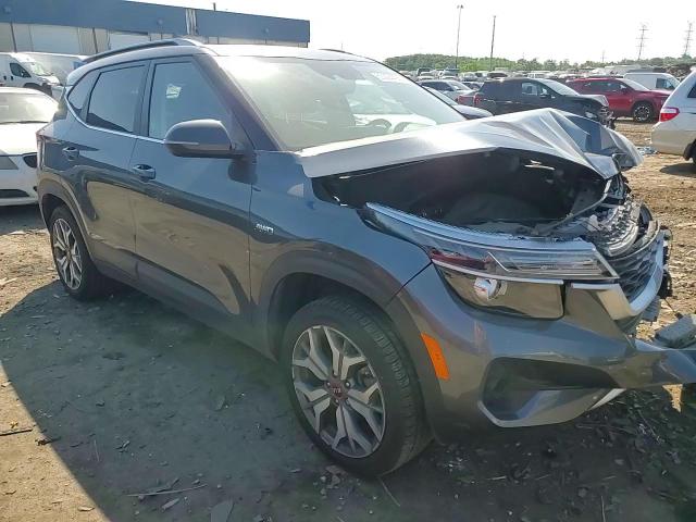 2021 Kia Seltos S VIN: KNDEUCA24M7157104 Lot: 63224405