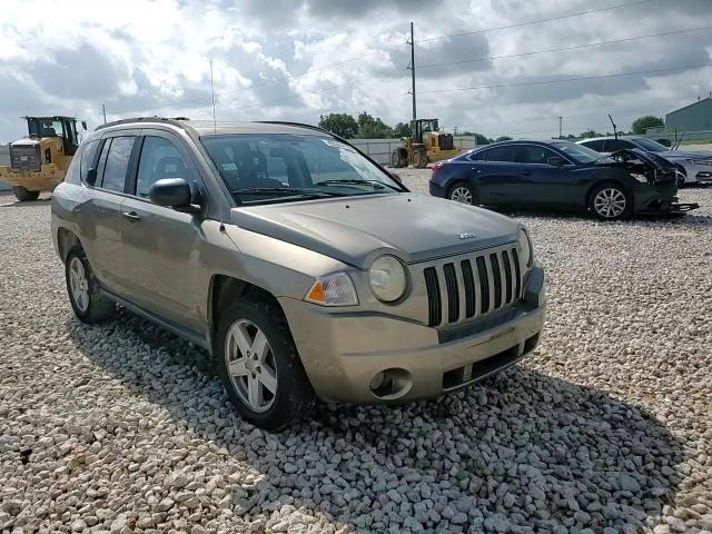 2007 Jeep Compass VIN: 1J8FT47W67D196394 Lot: 63384155