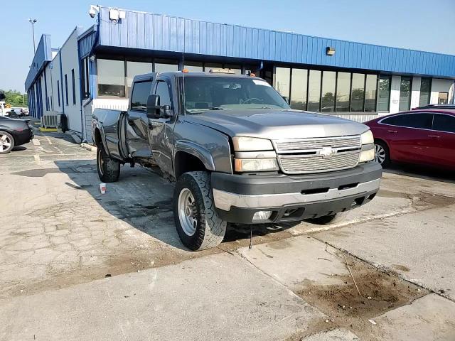 2006 Chevrolet Silverado K2500 Heavy Duty VIN: 1GCHK23D96F163128 Lot: 64795485