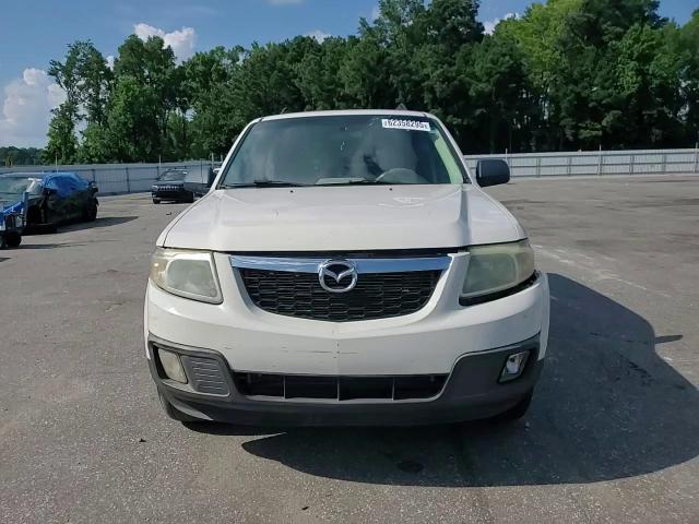 2010 Mazda Tribute I VIN: 4F2CY0C74AKM02754 Lot: 62358295