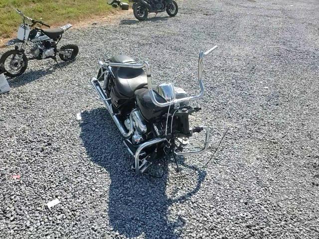 2013 Harley-Davidson Flhx Street Glide VIN: 1HD1KBM12DB679937 Lot: 63656365