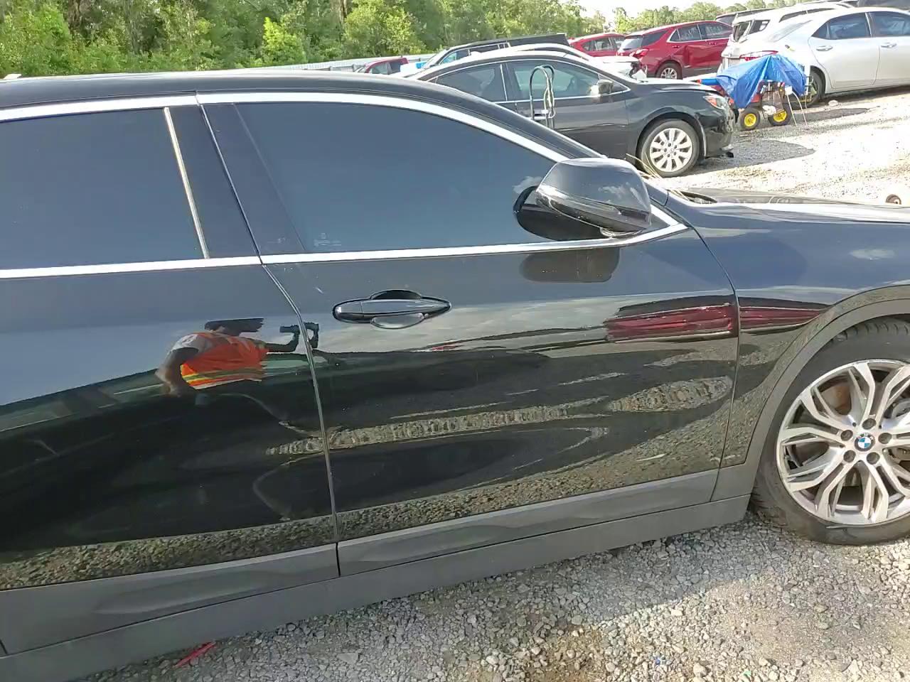 Фото: WBXYJ3C3XJEJ81848