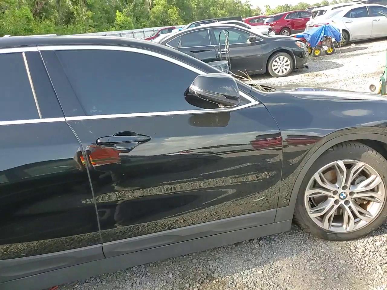 Фото: WBXYJ3C3XJEJ81848