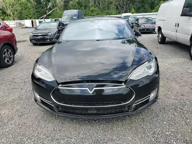 2014 Tesla Model S VIN: 5YJSA1H19EFP56752 Lot: 63785485