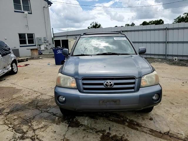 2005 Toyota Highlander Limited VIN: JTEEP21AX50106110 Lot: 63563575