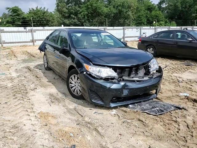 2014 Toyota Camry L VIN: 4T4BF1FK8ER440040 Lot: 64239885