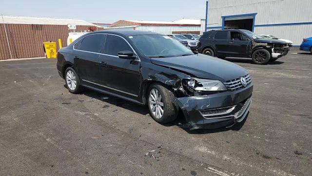 2013 Volkswagen Passat Sel VIN: 1VWCH7A33DC019795 Lot: 64848525