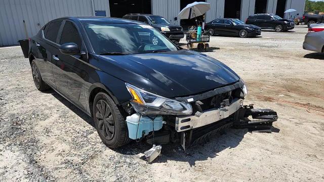 2020 Nissan Altima S VIN: 1N4BL4BV3LN318952 Lot: 64257075