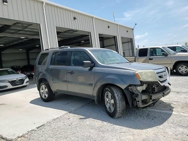 2011 Honda Pilot Lx VIN: 5FNYF3H21BB043632 Lot: 63917065