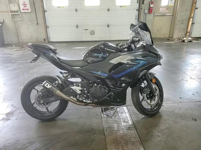 2025 Kawasaki Ex500 A VIN: ML5EXGJ17SDA52106 Lot: 63346055