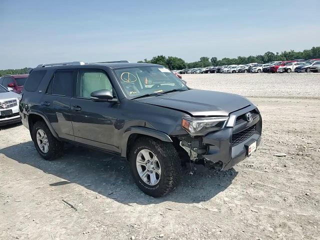 2018 Toyota 4Runner Sr5/Sr5 Premium VIN: JTEBU5JRXJ5603738 Lot: 65630905