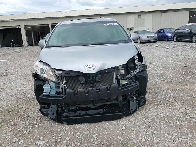 2016 Toyota Sienna Xle VIN: 5TDYK3DCXGS738530 Lot: 61944505