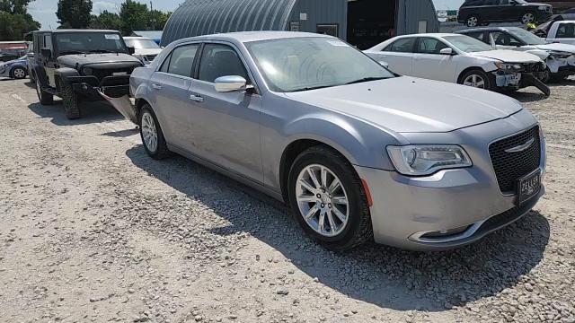 2016 Chrysler 300C VIN: 2C3CCAEG1GH343085 Lot: 63986885