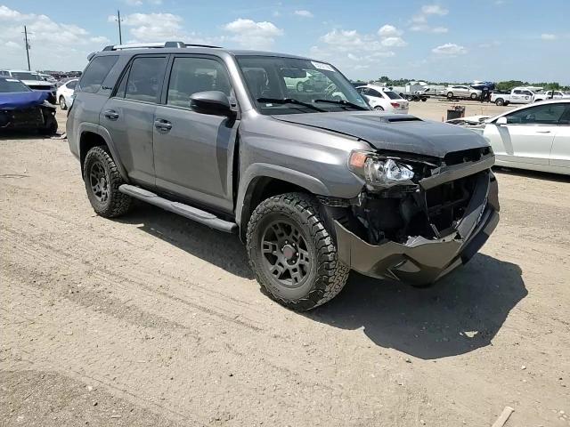 2016 Toyota 4Runner Sr5/Sr5 Premium VIN: JTEBU5JR0G5313422 Lot: 65731795