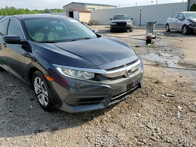 2018 Honda Civic Lx VIN: 2HGFC2F59JH533270 Lot: 65203745