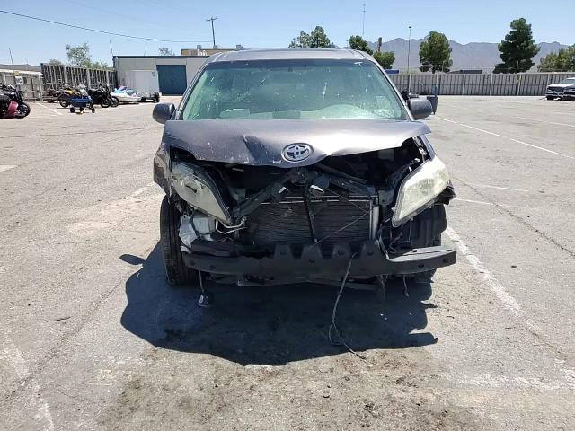2011 Toyota Sienna Xle VIN: 5TDYK3DC9BS147193 Lot: 66310535