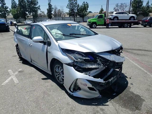 2021 Toyota Prius Prime Le VIN: JTDKAMFPXM3169514 Lot: 63255095