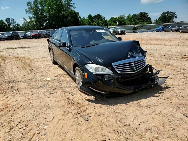 2011 Mercedes-Benz S 550 4Matic VIN: WDDNG8GB0BA417077 Lot: 63233085