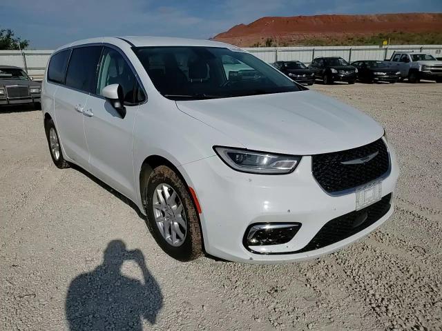 2023 Chrysler Pacifica Touring L VIN: 2C4RC1BG1PR533599 Lot: 64426615