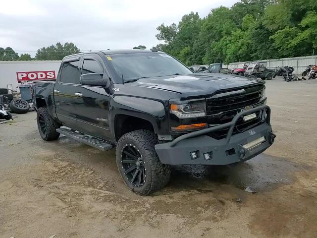2017 Chevrolet Silverado K1500 Lt VIN: 3GCUKREC0HG197682 Lot: 65064235