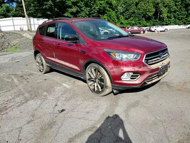2017 Ford Escape Se VIN: 1FMCU9G95HUC58931 Lot: 65137735