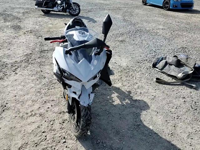 2025 Kawasaki Ex500 H VIN: ML5EXGH17SDA41631 Lot: 64962335