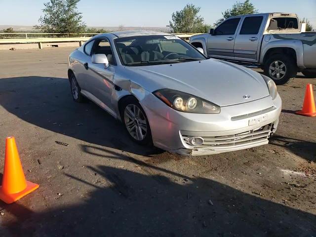 2008 Hyundai Tiburon Gs VIN: KMHHM66D48U293082 Lot: 64401385