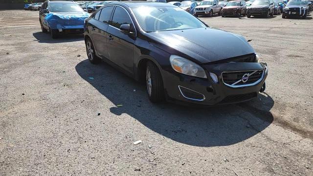2012 Volvo S60 T5 VIN: YV1622FS6C2130537 Lot: 62986995