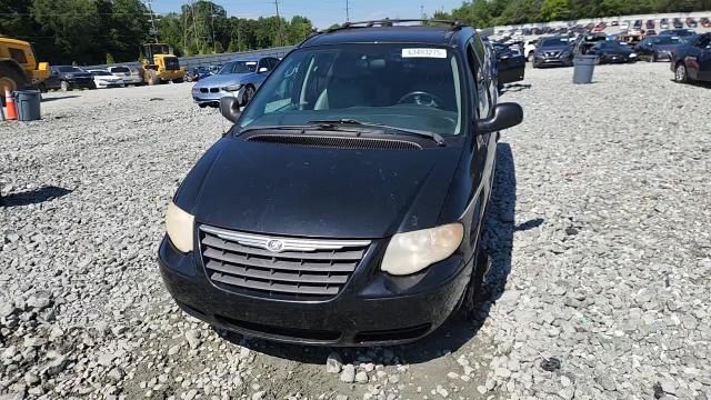 2005 Chrysler Town & Country Touring VIN: 2C4GP54L85R571387 Lot: 63493275