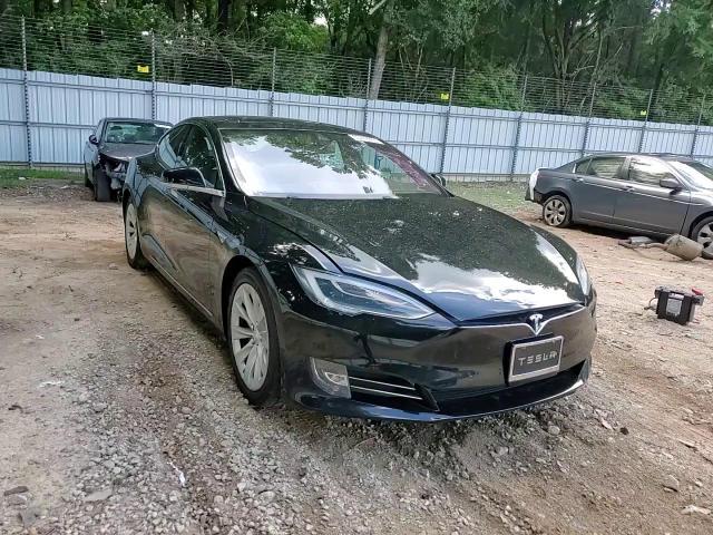 2016 Tesla Model S VIN: 5YJSA1E17GF156139 Lot: 65442965