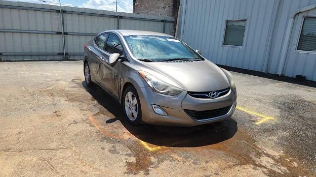 2013 Hyundai Elantra Gls VIN: 5NPDH4AE8DH390396 Lot: 63040105