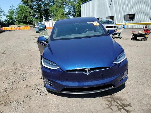 2017 Tesla Model X VIN: 5YJXCBE29HF037184 Lot: 66086925