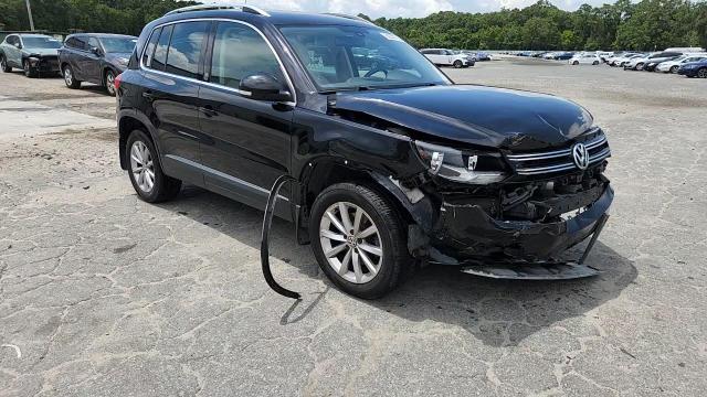 2017 Volkswagen Tiguan Wolfsburg VIN: WVGSV7AX4HW503243 Lot: 63232765