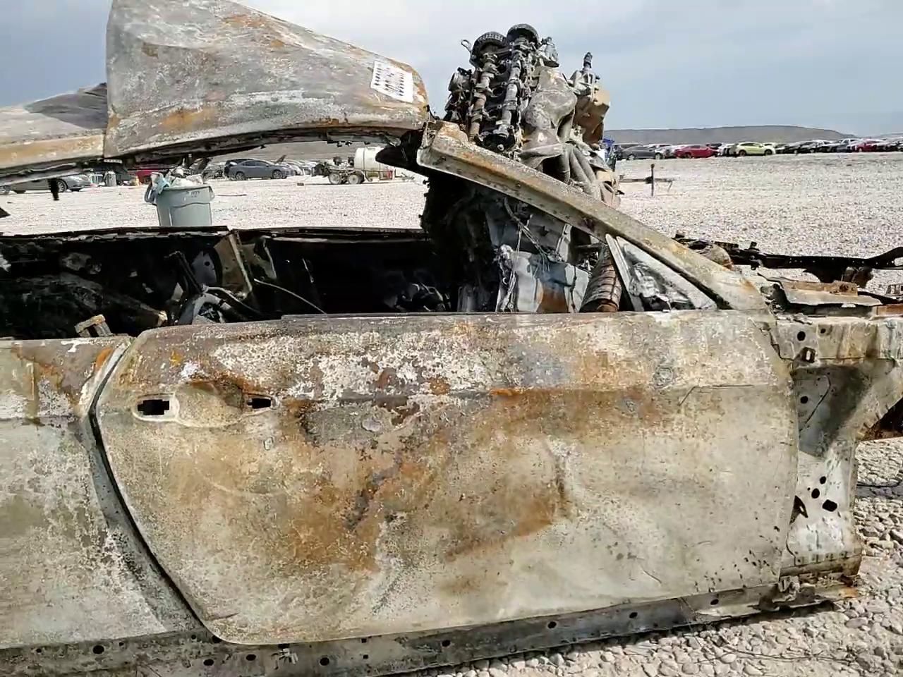 Фото: WBSWL93549P332405